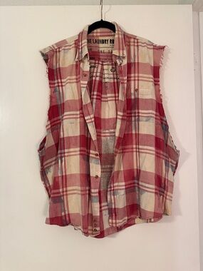 The Laundry Room Flannel One Size Sleeveless Plaid Button-Up Shirt - Red & Cream